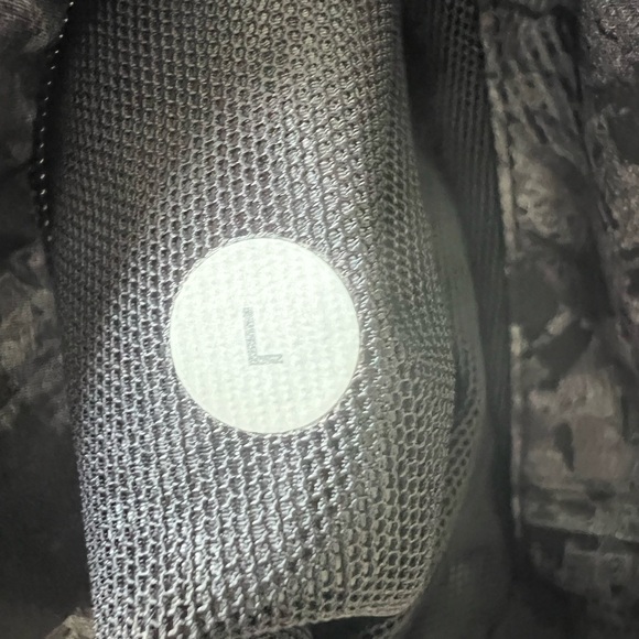 Lululemon Surge Men’s Jacket - Picture 11 of 11